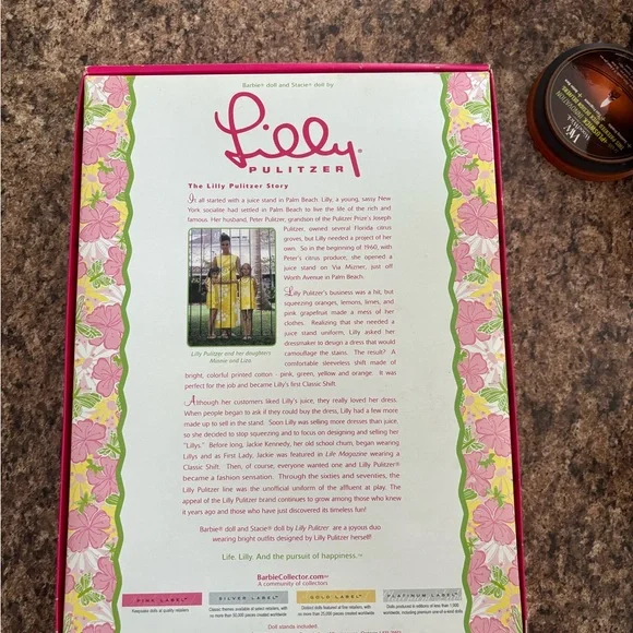 Barbie Collector Lilly Pulitzer Barbie and Stacie Doll Giftset